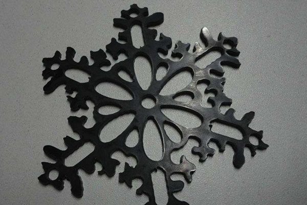 濟南激光切割的優(yōu)勢有哪些