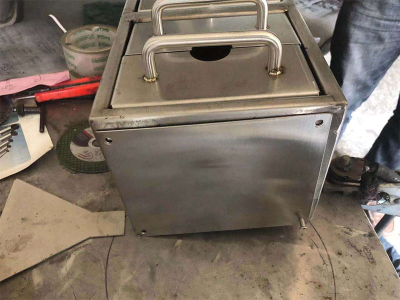 鋼板加工 鋼板加工