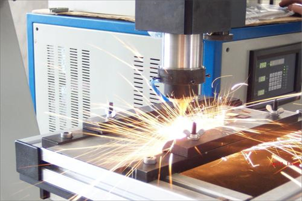 濟(jì)南激光切割的幾個(gè)常見問題如何解決？簡(jiǎn)單了解！