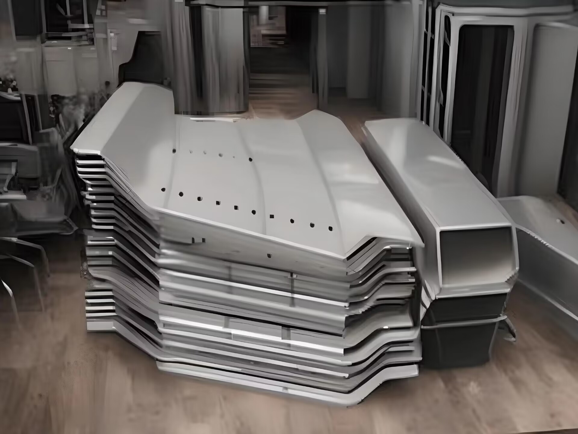 如何確保不銹鋼加工廠家在生產(chǎn)過(guò)程中遵循質(zhì)量認(rèn)證標(biāo)準(zhǔn)？